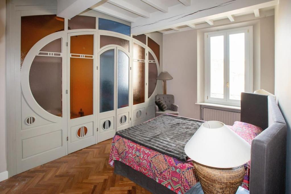 Charme And Relax In Downtown Parma Apartment Luaran gambar